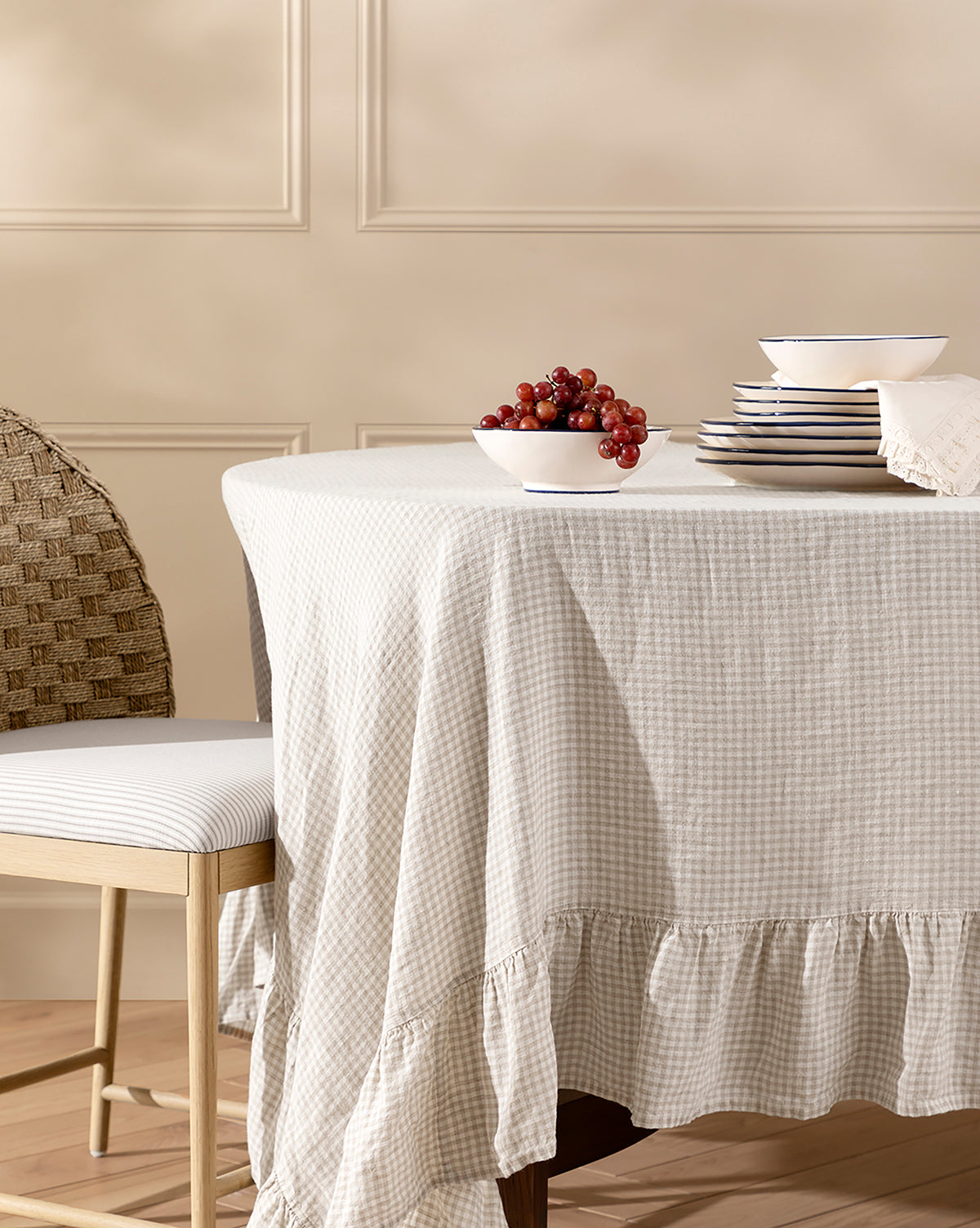 Linen Ruffle Tablecloth - Image 14